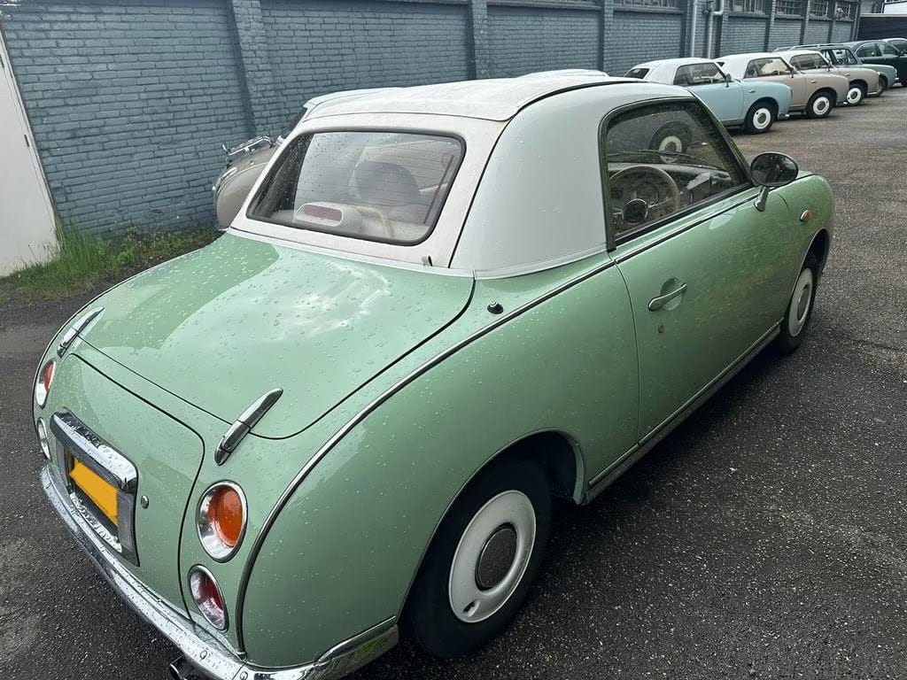 Nissan Figaro Emerald Green exterior Nissan Figaro Emerald Green exterior